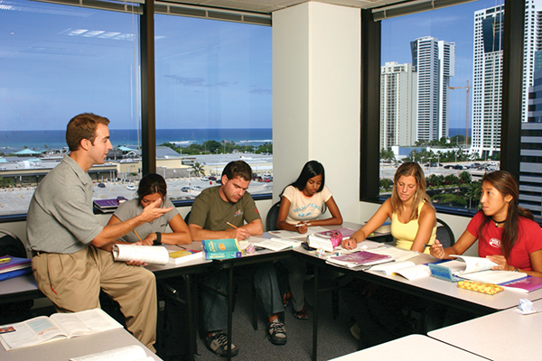 13.01 GV HAWAII-CLASSROOM-2009